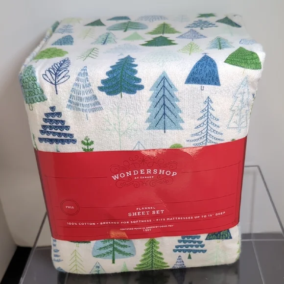 Wondershop Full bed flannel sheet set with Trees NEW - Picture 1 of 3